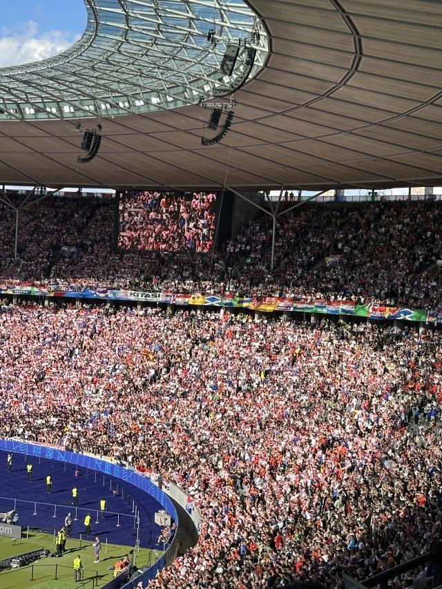 1718496791321020612.jpg 2_副本.jpg